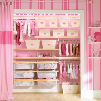 гардеробная Aristo Decor в детской комнате